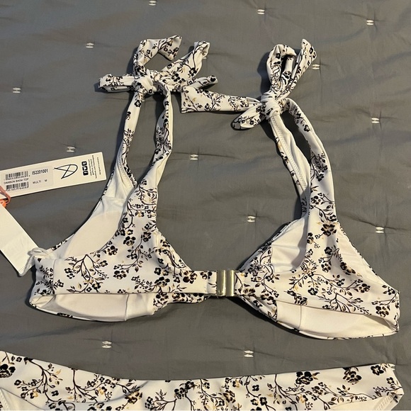 NWT MINK PINK - White Floral DAWSON TIE BIKINI SET M Top L Bottom - Picture 6 of 10